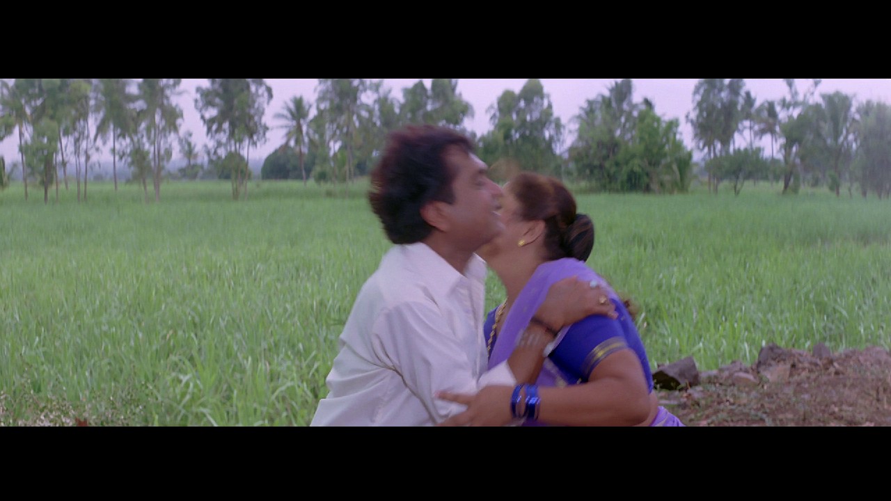 Khurchi Samrat (2009) AMZN WEB DL Marathi 1080p AVC DDP 2.0.mkv.0001